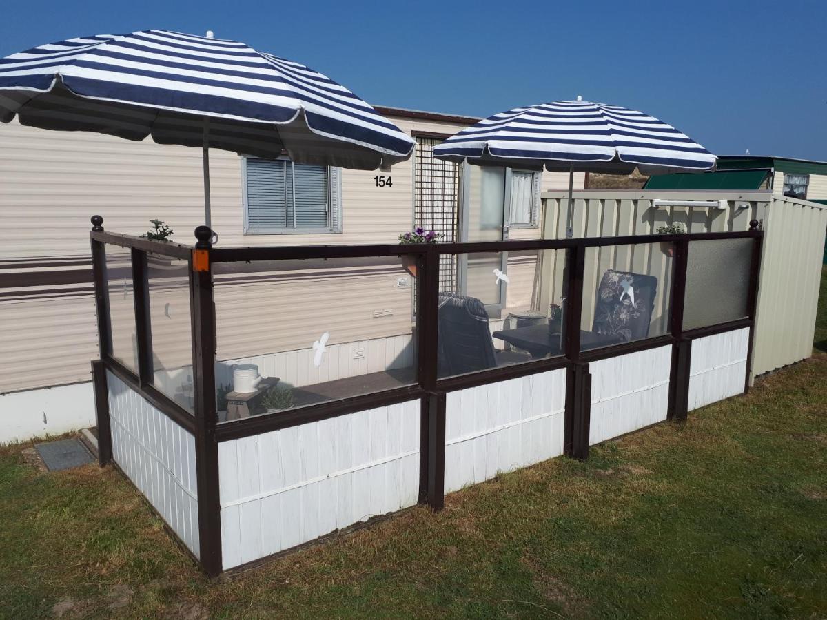 Ameland-Nes-Duinoord: Stacaravan เนส ภายนอก รูปภาพ